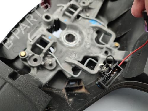 steering-wheel-citroen-c3-picasso-sh_-2008-23758295 main image