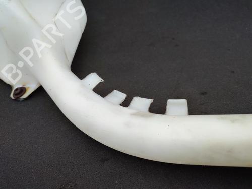 Windscreen washer tank FORD FIESTA V (JH_, JD_) 1.4 TDCi | BP23731098C113 