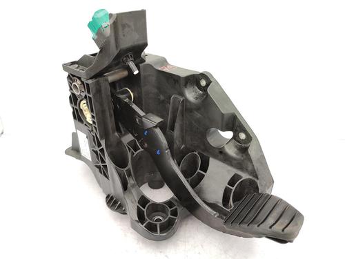 Break pedal RENAULT TRAFIC III Van (FG_) 2.0 dCi 145 (FGML) | BP23731129I19 