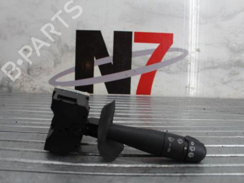 Used Steering column stalk RENAULT CLIO II (BB_, CB_) 1.4 16V (B/CB0P, BB13) (98 hp) 23668697