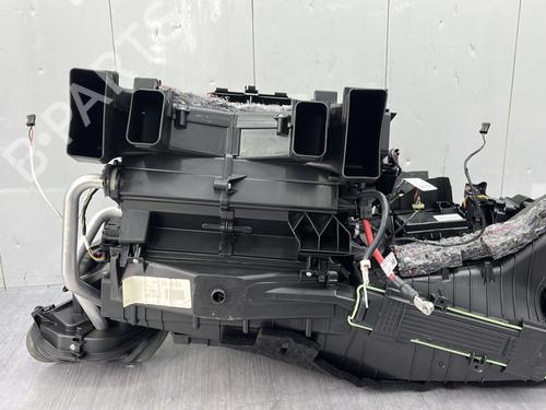 Heater matrix box MERCEDES-BENZ E-CLASS T-Model (S213) E 220 d (213.204) | BP31712162M61 