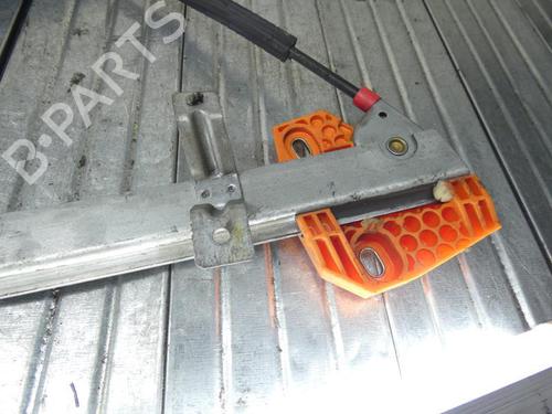 Front right window mechanism FORD FIESTA IV (JA_, JB_) 1.8 D | BP23671524C23 