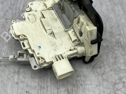 Used Rear left lock AUDI A4 B7 Avant (8ED) 3.0 TDI quattro (233 hp) 23705812
