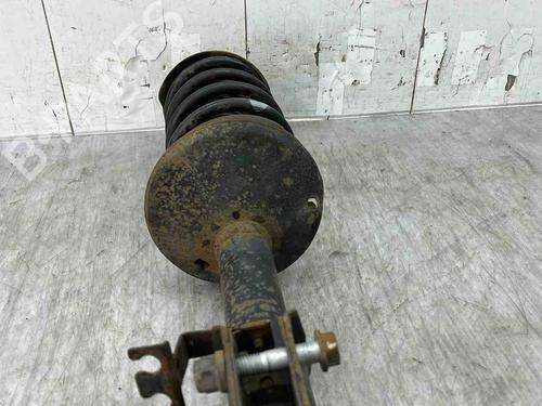 Used Right front shock absorber Right front shock absorber DACIA SANDERO 1.4 (BS0C, BS0A, BS0G, BS1F, BS0E) (75 hp) 36511779 36511779