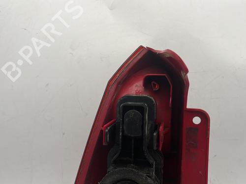 right-taillight-ford-focus-i-turnier-dnw-1999-2000-2001-2002-2003-2004-2005-2006-2007-30854550 main image