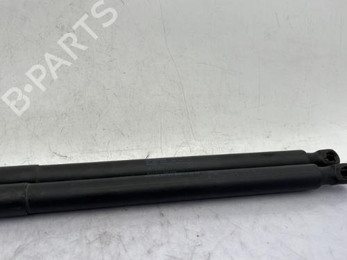 tailgate-lift-support-vw-tiguan-5n_-2007-2008-2009-2010-2011-2012-2013-2014-2015-2016-2017-2018-23753987 main image