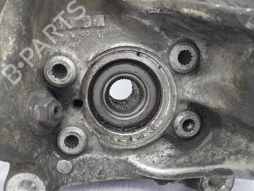 Left front steering knuckle VW PASSAT B6 (3C2) 2.0 TDI 16V | BP23708000M25 