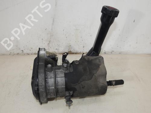 Used Steering pump PEUGEOT 308 I (4A_, 4C_) 1.6 HDi (109 hp) 23689323