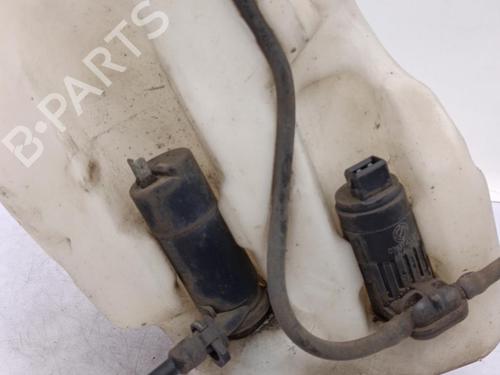 Used Windscreen washer tank ALFA ROMEO 159 Sportwagon (939_) 2.4 JTDM (939BXD1B, 939BXD12) (200 hp) 23711685