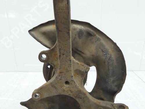 Used Right front steering knuckle MERCEDES-BENZ C-CLASS (W202) C 220 D (202.121) (95 hp) 23699071