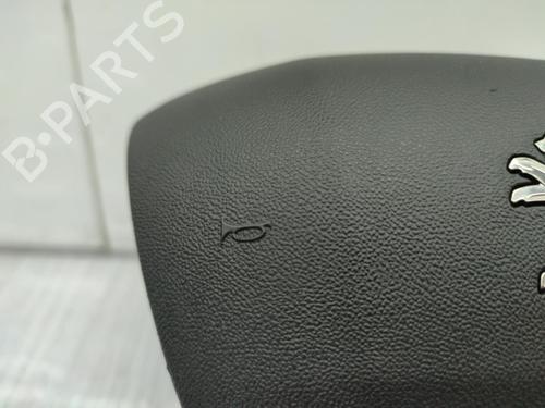 Used Driver airbag PEUGEOT 208 I (CA_, CC_) 1.6 HDi / BlueHDi 75 (75 hp) 23710428