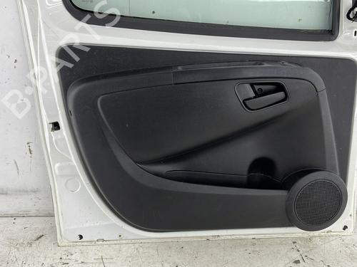 Left front door PEUGEOT BIPPER Tepee 1.3 HDi 75 | BP25588177C2 