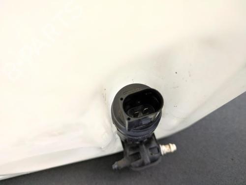 Windscreen washer tank VW GOLF PLUS V (5M1, 521) 2.0 TDI | BP23706745C113 