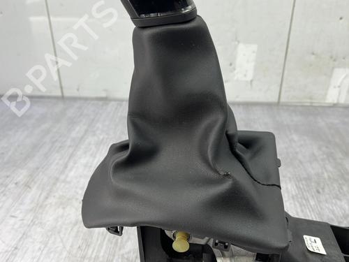 Gear lever PEUGEOT 208 I (CA_, CC_) 1.0 VTi | BP24656381M90