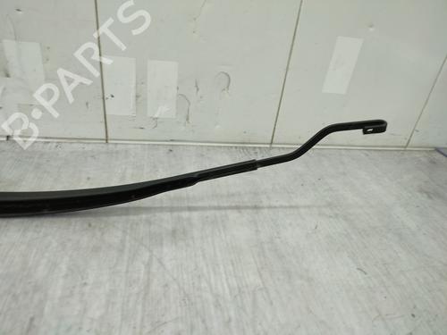 Front windshield wiper arm KIA RIO IV (YB, SC, FB) 1.0 T-GDI 100 Eco-Dynamics+ | BP24296633C143 - Image 2