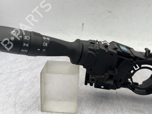 Steering column stalk TOYOTA HILUX VIII Pickup (_N1_) 2.4 D 4WD (GUN125_, GUN125R) | BP30777685I23