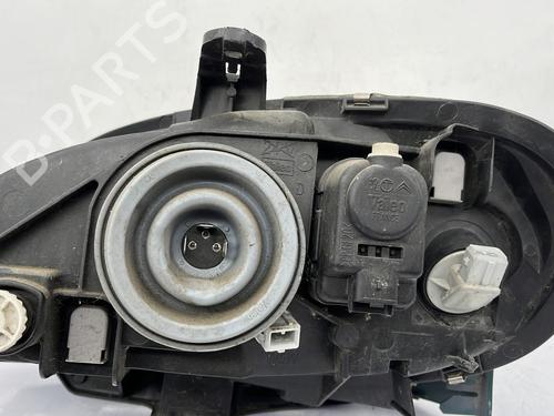 Right headlight CITROËN SAXO (S0, S1) 1.1 X, SX | BP29635729C29 