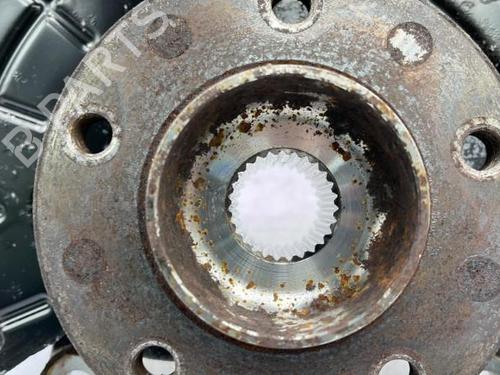 Used Left front steering knuckle Left front steering knuckle FIAT 500X (334_) 1.4 (334AXC1B, 334AXC11) (140 hp) 23750178 23750178