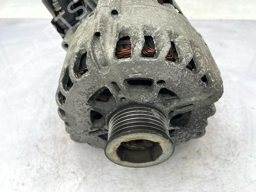 Used Alternator Alternator PEUGEOT 5008 II (MC_, MJ_, MR_, M4_) 2.0 BlueHDi 150 (MJAHXW, MJAHXH, MJAHXN, MJAHXV, MJAHXG) (150 hp) 36819255 36819255
