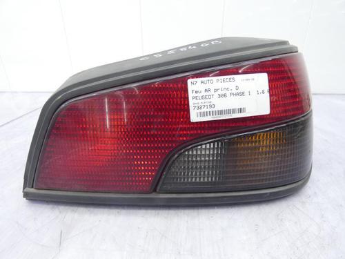 Right taillight PEUGEOT 306 Hatchback (7A, 7C, N3, N5) 1.6 | BP23730300C35 