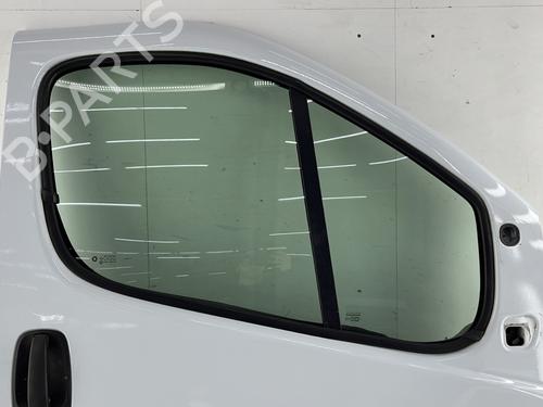 right-front-door-renault-trafic-ii-van-fl-2001-32992022 main image