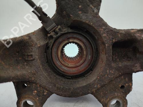 Used Right front steering knuckle RENAULT CLIO III (BR0/1, CR0/1) 1.5 dCi (BR17, CR17) (86 hp) 23710706