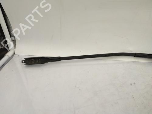 Front windshield wiper arm BMW 1 (E87) 116 d | BP24146228C143 