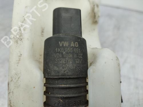 Used Windscreen washer tank VW POLO (9N_, 9A_) 1.4 TDI (70 hp) 23709513