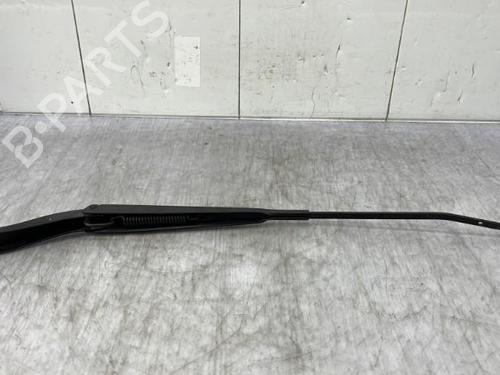 front-windshield-wiper-arm-renault-megane-iii-hatchback-bz01_-b3_-2008-23753686 main image
