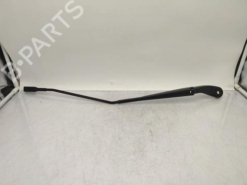 Used Front windshield wiper arm DACIA SANDERO III 1.0 TCe 100 ECO-G (101 hp) 25475102