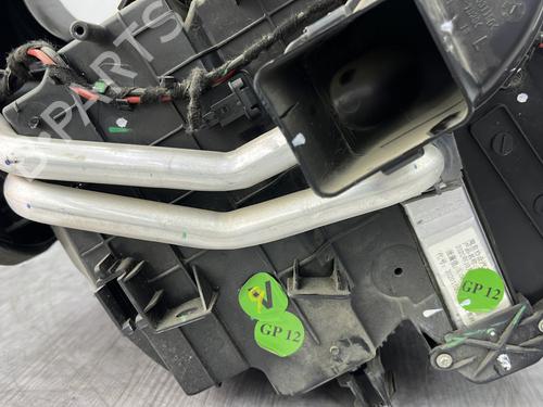 Heater matrix box PEUGEOT 208 II (UB_, UP_, UW_, UJ_) 1.2 PureTech 75 | BP32454504M61 