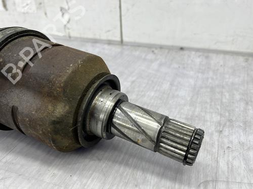 Used Right front driveshaft Right front driveshaft OPEL TIGRA TwinTop (X04) 1.3 CDTI (R97) (69 hp) 23696646 23696646