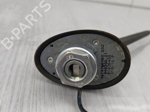 Antenne/Base Antenne/Base PEUGEOT 208 I (CA_, CC_) 1.0 VTi (68 hp) 23710155 23710155