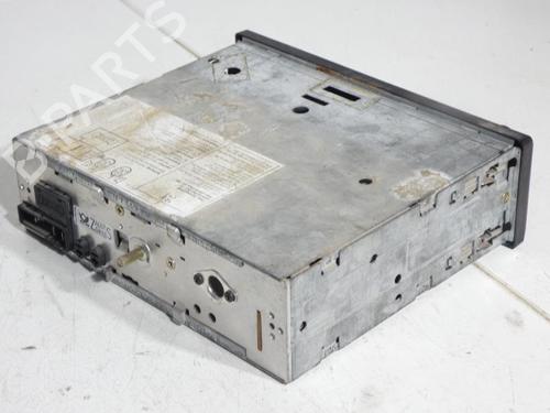 Used Radio RENAULT LAGUNA I (B56_, 556_) 2.2 D (B56F/2) (83 hp) 23671844