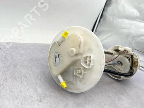 Used Fuel pump Fuel pump TOYOTA YARIS (_P9_) 1.3 VVT-i (SCP90_, SCP90R) (87 hp) 40499229 40499229