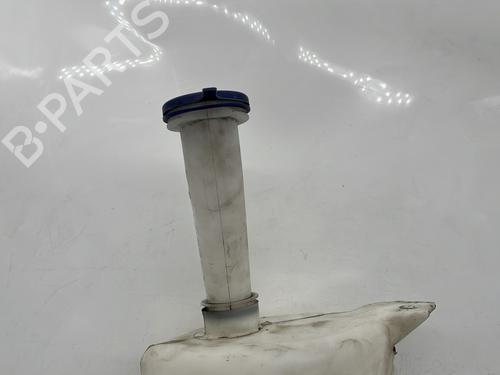 Used Windscreen washer tank Windscreen washer tank CITROËN XSARA (N1) 1.4 HDi (68 hp) 31010810 31010810