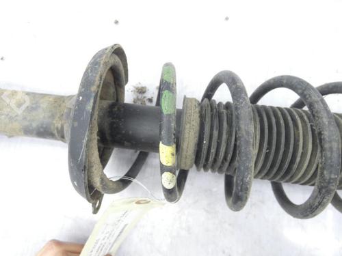 Used Right front shock absorber Right front shock absorber VW VENTO (1H2) 1.8 (90 hp) 23690144 23690144