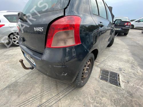 right-taillight-toyota-yaris-_p9_-2005-2006-2007-2008-2009-2010-2011-2012-2013-2014-37993209 main image