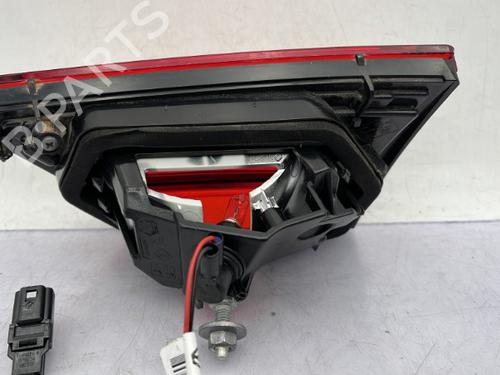 left-tailgate-light-renault-clio-iv-bh_-2012-2013-2014-2015-2016-2017-2018-2019-2020-2021-23756062 main image
