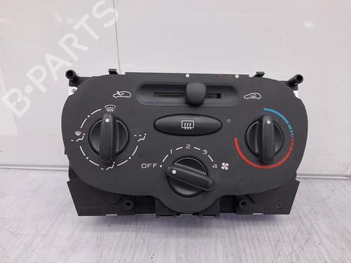Climate control PEUGEOT 206 Hatchback (2A/C) 1.4 i | BP23675558I5 