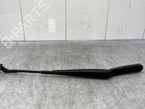 Used Front windshield wiper arm VW GOLF VI (5K1) 2.0 TDI (140 hp) 23756347