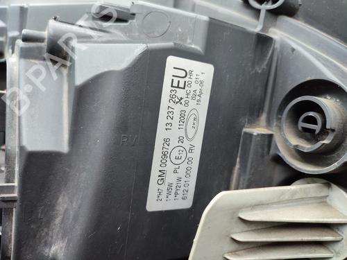 Used Left headlight Left headlight OPEL CORSA C (X01) 1.2 Twinport (F08, F68) (80 hp) 23701614 23701614