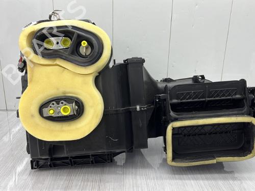 Used Heater matrix box Heater matrix box VW POLO V (6R1, 6C1) 1.4 TDI (90 hp) 23758877 23758877