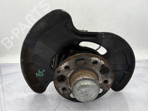 Used Left front steering knuckle Left front steering knuckle MERCEDES-BENZ C-CLASS (W203) C 200 CDI (203.004) (116 hp) 29589439 29589439