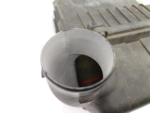 Used Air filter box Air filter box PEUGEOT 206 Hatchback (2A/C) 1.4 i (75 hp) 23677704 23677704