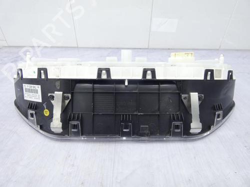 Instrument cluster PEUGEOT 208 I (CA_, CC_) 1.4 HDi | BP23701526C47 