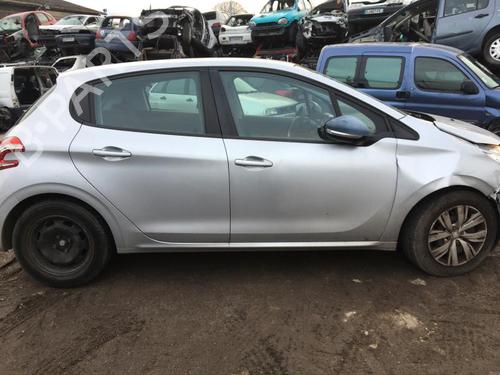 Headlight switch PEUGEOT 208 I (CA_, CC_) 1.4 HDi | BP23701531I24  - Image 22
