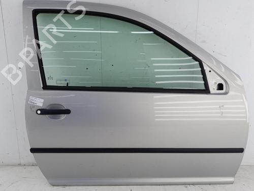 Used Right front door VW GOLF IV (1J1) 1.4 16V (75 hp) 23676272