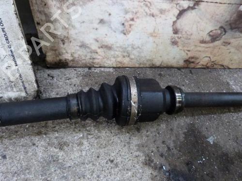 Used Right front driveshaft Right front driveshaft CITROËN C4 Picasso I MPV (UD_) 1.6 HDi (109 hp) 23690234 23690234