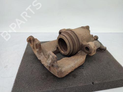 Used Right front brake caliper Right front brake caliper FORD FOCUS I (DAW, DBW) 1.8 Turbo DI / TDDi (90 hp) 23690567 23690567